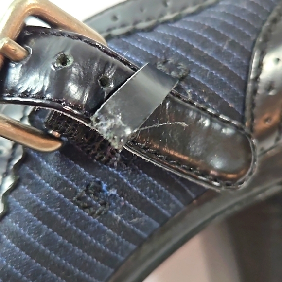 Marc Fisher Black Leather Peep-Toe Pumps Size 8 - Picture 8 of 9